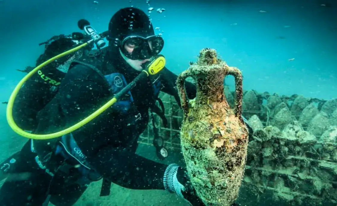 Under the sea — 1